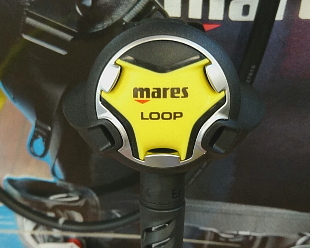 Octopus de plongée vertical Loop Mares | Le Petit Plongeur